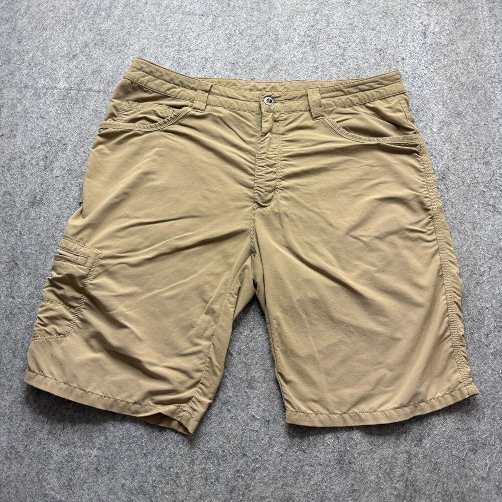 Patagonia Cargo Shorts Men 35 Beige 11" Quandary Nylon Stretch 57825 Zip Pockets